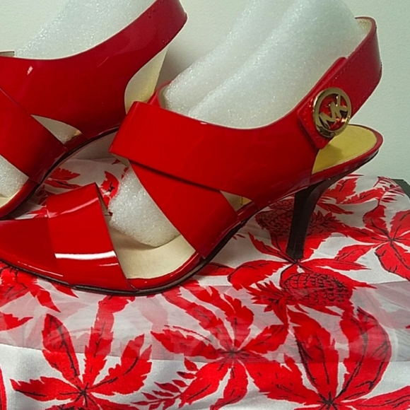 Shoes - Michael Kors slingbacks
